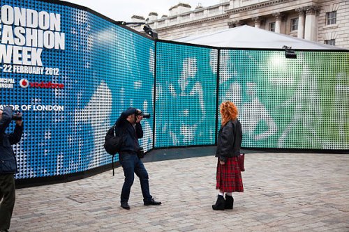 london fashion week - fashion week stock pictures, royalty-free photos & images
