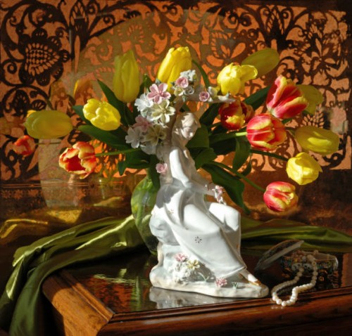 magical world - on the throne 2 - garden decoration stock pictures, royalty-free photos & images