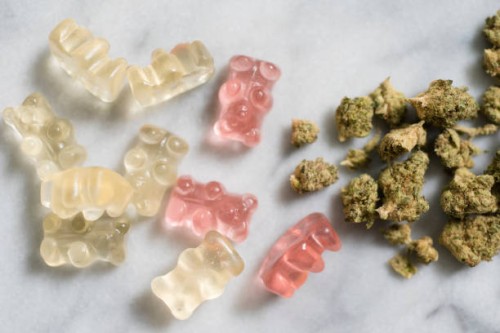marijuana and gummy bear edibles - food stock pictures, royalty-free photos & images
