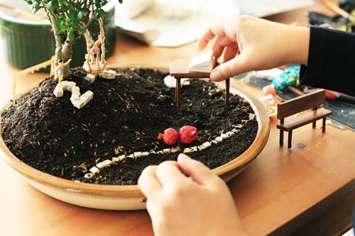 miniature garden decoration - garden decoration stock pictures, royalty-free photos & images