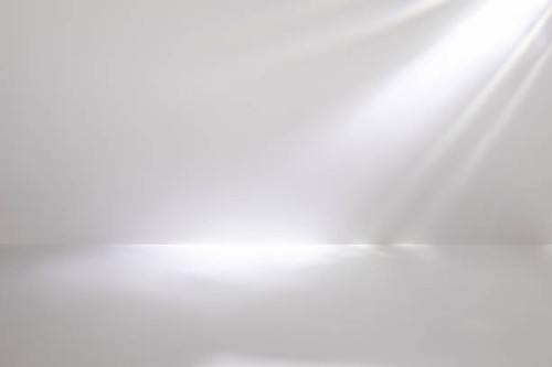 minimal empty black and white 3d room background with natural shadows. modern studio showcase with caustic effect, crystal reflections. stage with magic disco spotlights. - home decoration stockfoto's en -beelden