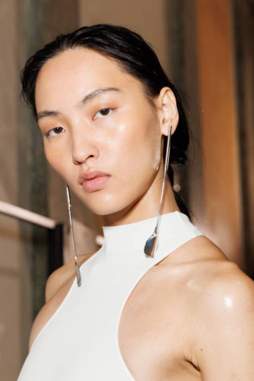 Model is seen backstage at the Andreadamo fashion show during the Milan Womenswear Spring/Summer 2025 on September 22, 2024 in Milan, Italy.