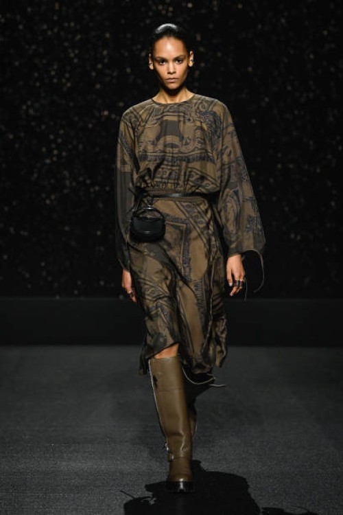 Model on the runway at Hermès RTW Fall 2024 as part of Paris Ready to Wear Fashion Week held at Garde Républicaine on March 2, 2024 in Paris, France.