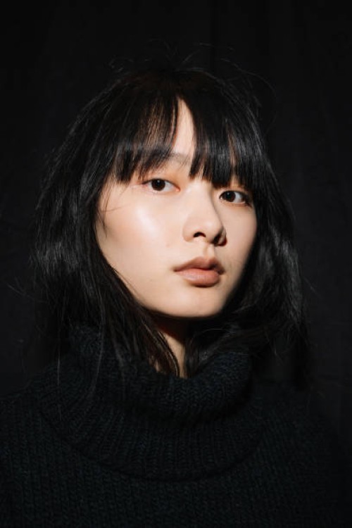 Model poses backstage at the N°21 fashion show during the Milan Fashion Week - Womenswear Fall/Winter 2025/2026 on February 25, 2025 in Milan, Italy.