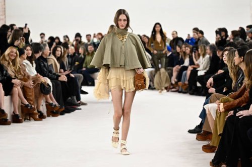 Model presents a creation by Chloe for the Women Ready-to-wear Fall-Winter 2024/2025 collection as part of the Paris Fashion Week, in Paris on...