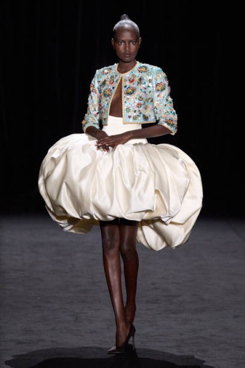 Model walks the runway during the Ashi Studio Haute Couture Spring-Summer 2025 show as part of Paris Fashion Week on January 30, 2025 in Paris,...