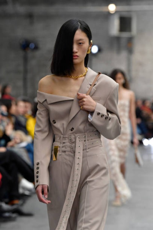 Model walks the runway during the Rokh Womenswear Fall Winter 2023-2024 show as part of Paris Fashion Week on March 06, 2023 in Paris, France.