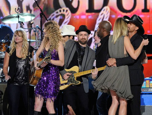 Musicians Miranda Lambert, Taylor Swift, Kristian Bush, Darius Rucker, Faith Hill, and Tim McGraw perform onstage during Brooks & Dunn's The Last...