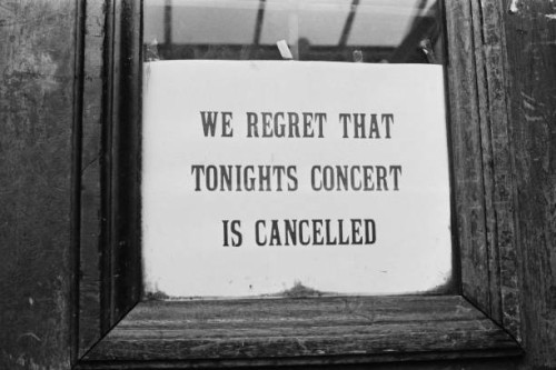 Notice outside the Royal Albert Hall in London, announcing that 'We Regret that Tonight's Concert is Cancelled', UK, 15th February 1971. The planned...