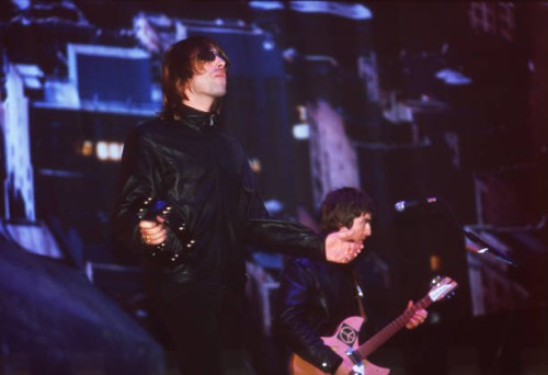 Oasis Liam Gallagher Noel Gallagher Murrayfield Stadium Edinburgh 29th July 2000.