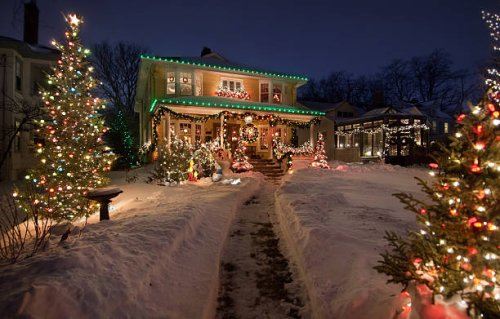 old historic home with christmas lights - garden decoration stock pictures, royalty-free photos & images