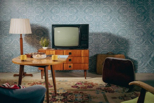 old television in hall - home decoration stock pictures, royalty-free photos & images