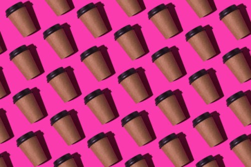 pattern of recycled cardboard cups of coffee or hot chocolate with black plastic lid on fuchsia pink background. concept of breakfast, espresso, recycling and sustainability. - junk food stock pictures, royalty-free photos & 