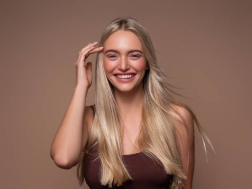 portrait of a beautiful woman with natural make-up - fashion stock pictures, royalty-free photos & images