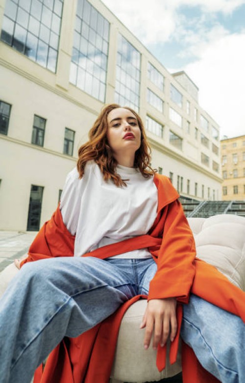 portrait of a beautiful young woman in the city - fashion stock pictures, royalty-free photos & images