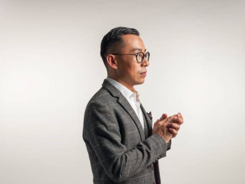 portrait of an asian middle-aged man - fashion stock-fotos und bilder