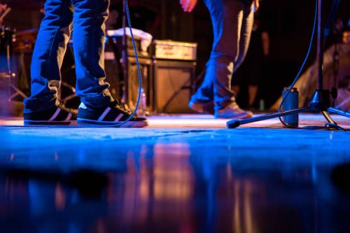 ready to rock - concert stock pictures, royalty-free photos & images