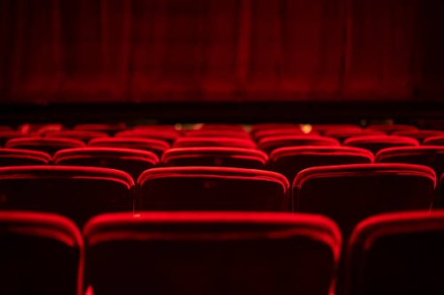 red seats and curtains of an empty theater - concert stock pictures, royalty-free photos & images