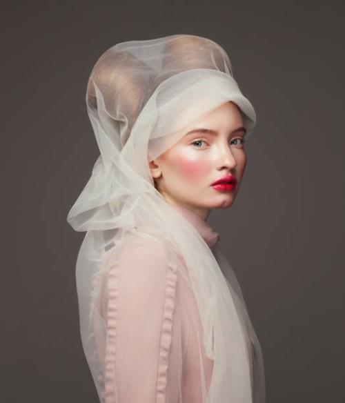 renaissance style portrait - fashion stock-fotos und bilder