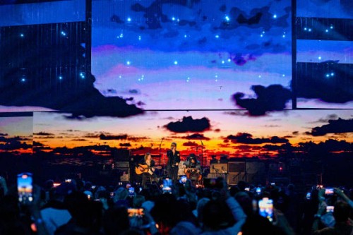 Rich Robinson and Chris Robinson of The Black Crowes and Slash perform onstage during the FIREAID Benefit Concert for California Fire Relief at The...