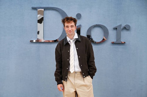 Robert Pattinson attends the Dior Homme Menswear Spring/Summer 2026 show as part of Paris Fashion Week on June 27, 2025 in Paris, France.