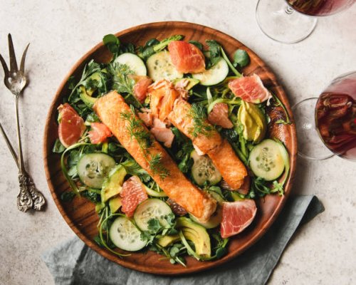 salmon over watercress salad - food stock pictures, royalty-free photos & images