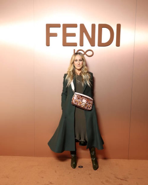 Sarah Jessica Parker is seen arriving at the Fendi fashion show during Milan Fashion Week Womenswear Fall/Winter 2025/2026 on February 26, 2025 in...