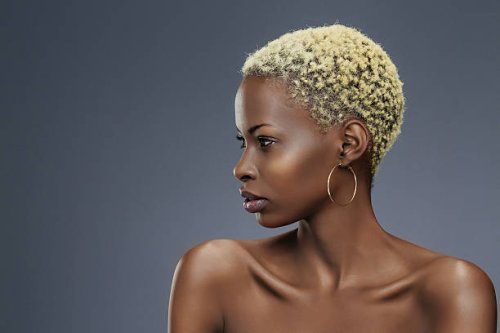 schönheit porträt mode schöne afrikanische ethnie junge frauen - hairstyle stock-fotos und bilder