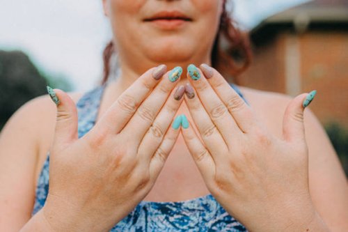 showing nail art - nails art stock pictures, royalty-free photos & images