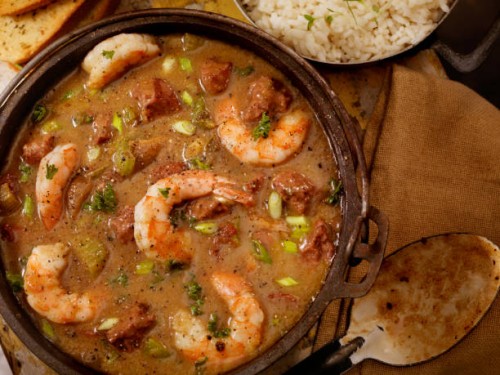 shrimp and sausage gumbo - food stock pictures, royalty-free photos & images