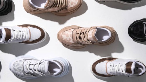 sport shoes 5 - fashion stock pictures, royalty-free photos & images