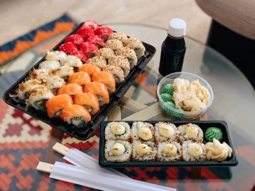 sushi home delivery, close up - junk food stock pictures, royalty-free photos & images