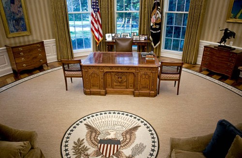 The desk of U.S. President Barack Obama sits in the newly redecorated Oval Office of the White House August 31, 2010 in Washington, D.C. U.S....