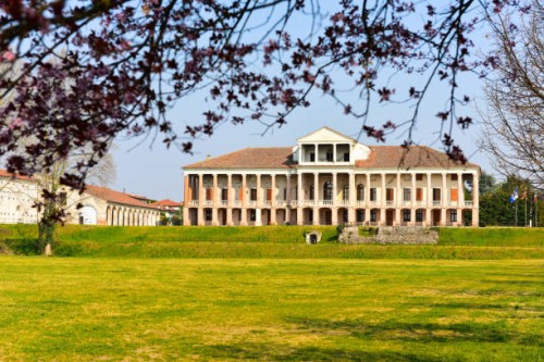 villa morosini cappello - cartigliano (vi) - garden decoration stock pictures, royalty-free photos & images