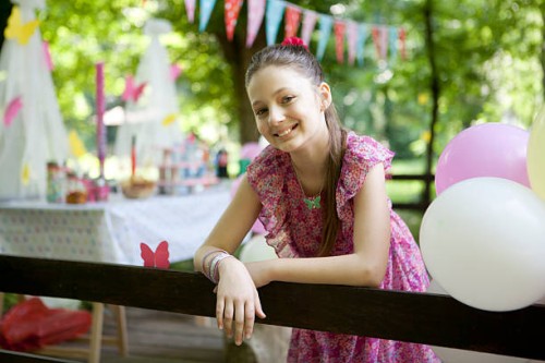 waiting guests at my birthday party - garden decoration stock pictures, royalty-free photos & images