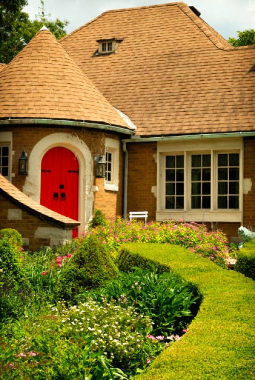 weber estate in northern illinois, usa - garden decoration stock pictures, royalty-free photos & images