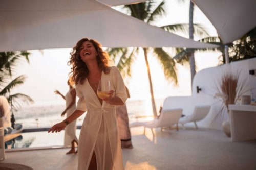 woman loves life - travel stock pictures, royalty-free photos & images