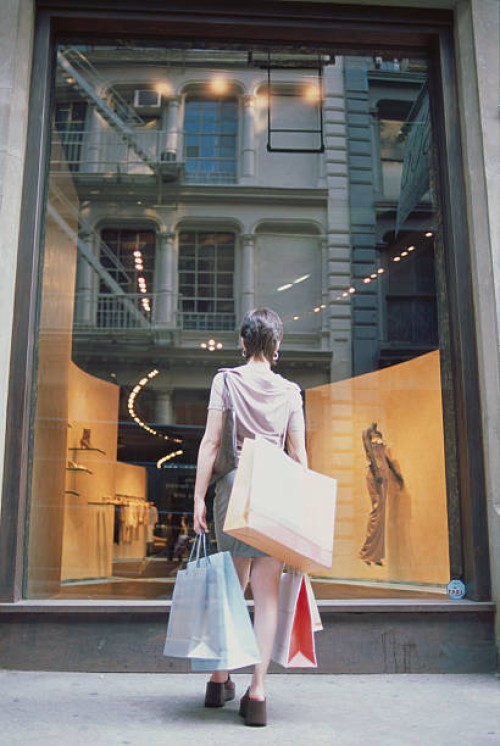 woman window shopping - fashion stock pictures, royalty-free photos & images