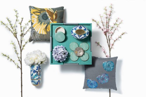 woonaccessoires geïsoleerd op witte achtergrond - home decoration stockfoto's en -beelden