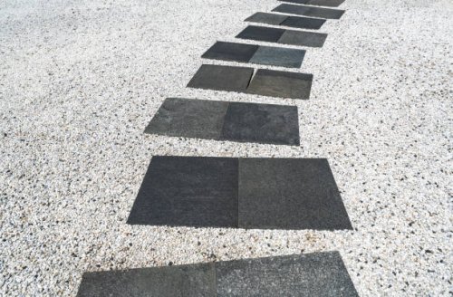 zen stepping stones - garden decoration stock pictures, royalty-free photos & images